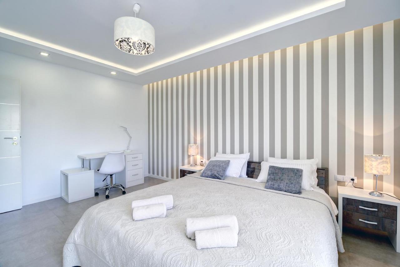 Westminster Puerto Banus Marina Apartment Marbella Luaran gambar